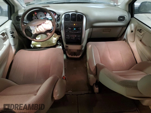 2007 Chrysler Town & Country Touring with VIN 2A4GP54LX7R221370, listed as a Copart auction lot 42526585 with 217,368 mi miles and Salvage Title. Bid and sale history available at DreamBid. Image 8.