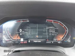 2021 BMW 3 Series 330i z VIN 3MW5R1J04M8C06043, wystawiony jako IAAI lot #42109872 z przebiegiem 62 325 mil mil oraz . Historia ofert i sprzedaży dostępna na DreamBid. Obrazek 7.