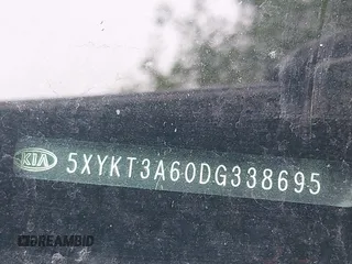 2013 Kia Sorento LX z VIN 5XYKT3A60DG338695, wystawiony jako IAAI lot #42252721 z przebiegiem 200 000 mil mil oraz . Historia ofert i sprzedaży dostępna na DreamBid. Obrazek 9.