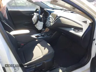 2018 Chevrolet Malibu LT z VIN 1G1ZD5ST1JF215880, wystawiony jako IAAI lot #42025365 z przebiegiem 100 587 mil mil oraz . Historia ofert i sprzedaży dostępna na DreamBid. Obrazek 5.