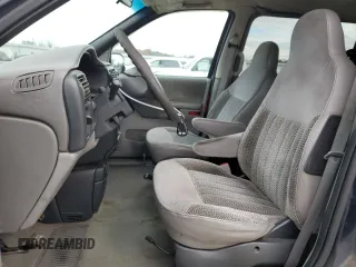 1999 Chevrolet Venture with VIN 1GNDX03E0XD127779, listed as a Copart auction lot 84421084 with 247,964 mi miles and Salvage Title. Bid and sale history available at carsss.com. Image 14.