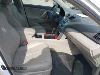 2009 Toyota Camry LE with VIN 4T1BK46K79U594459, listed as a IAAI auction lot 41893259 with 82,262 mi miles. Bid and sale history available at carsss.com. Image 5.