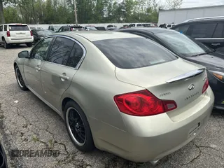 2007 Infiniti G35 Sedan Journey with VIN JNKBV61E47M704601, listed as a IAAI auction lot 42076694 with 148,667 mi miles. Bid and sale history available at carsss.com. Image 3.