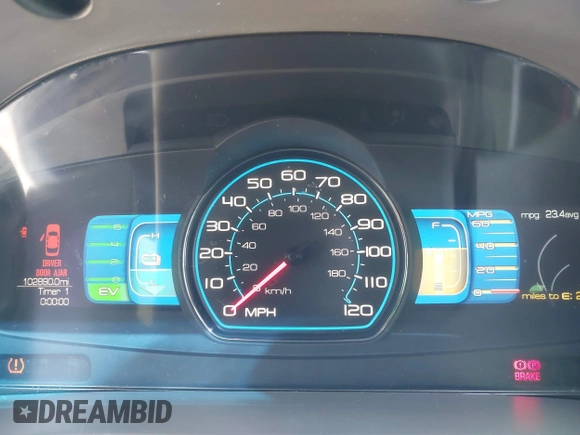 2010 Mercury Milan Hybrid with VIN 3MEDM0L35AR641477, listed as a IAAI auction lot 42443628 with 102,890 mi miles and . Bid and sale history available at DreamBid. Image 7.