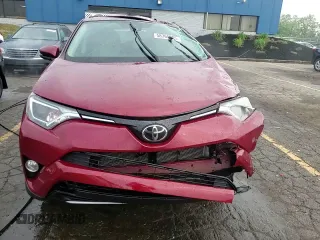 2018 Toyota RAV4 XLE with VIN 2T3WFREV6JW463548, listed as a Copart auction lot 58765805 with 61,250 mi miles and Non repairable. Bid and sale history available at DreamBid. Image 15.