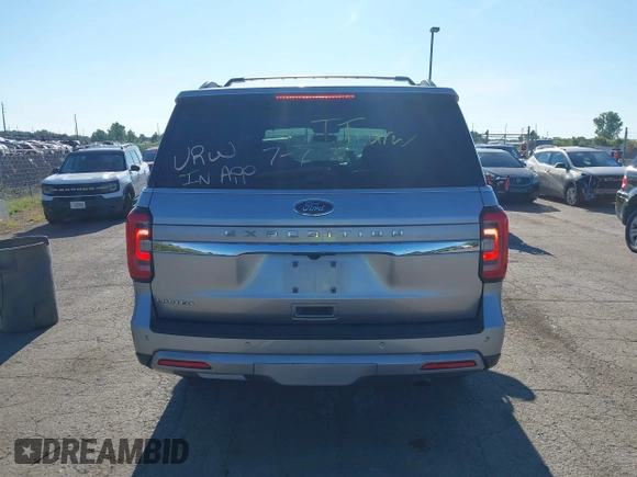 2024 Ford Expedition Limited with VIN 1FMJU2A86REA18667, listed as a IAAI auction lot 42809283 with 32,901 mi miles and . Bid and sale history available at DreamBid. Image 16.
