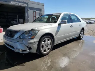 2005 Lexus LS 430 with VIN JTHBN36F655002657, listed as a Copart auction lot 88120025 with 203,579 mi miles and Salvage Title. Bid and sale history available at carsss.com. Image 1.