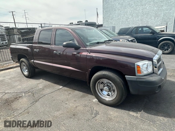 2005 Dodge Dakota ST with VIN 1D7HE28N75S204425, listed as a Copart auction lot 55522755 with 122,452 mi miles and Clean Title. Bid and sale history available at carsss.com. Image 1.