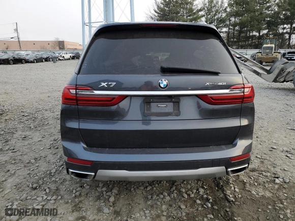 2019 BMW X7 xDrive40i with VIN 5UXCW2C58KL082655, listed as a Copart auction lot 88958225 with 0 mi miles and Salvage Title. Bid and sale history available at carsss.com. Image 6.