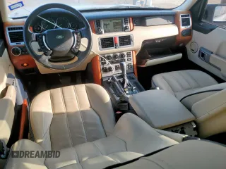 2006 Land Rover Range Rover HSE z VIN SALMF15466A215475, wystawiony jako Copart lot #64760595 z przebiegiem 77 064 mil mil oraz Czysty tytuł • Clean title. Historia ofert i sprzedaży dostępna na DreamBid. Obrazek 8.