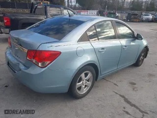 2012 Chevrolet Cruze LT w/1LT with VIN 1G1PF5SC0C7121570, listed as a IAAI auction lot 41221737 with 120,101 mi miles. Bid and sale history available at carsss.com. Image 4.