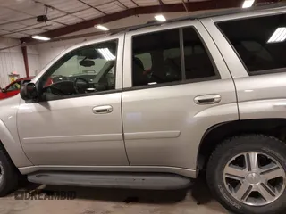 2007 Chevrolet TrailBlazer LS with VIN 1GNDT13S072267270, listed as a IAAI auction lot 41913360 with 152,678 mi miles. Bid and sale history available at carsss.com. Image 15.