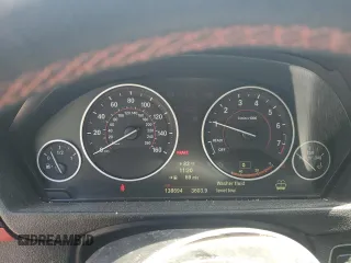 2013 BMW 3 Series 335i xDrive z VIN WBA3B9C51DF140819, wystawiony jako Copart lot #54215495 z przebiegiem 138 694 mil mil oraz Szkoda całkowita • Salvage title. Historia ofert i sprzedaży dostępna na DreamBid. Obrazek 9.