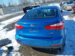 2015 Kia Forte EX with VIN KNAFX4A85F5343087, listed as a IAAI auction lot 41598103 with 68,842 mi miles. Bid and sale history available at carsss.com. Image 17.
