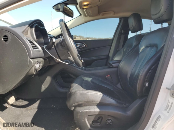 2015 Chrysler 200 C with VIN 1C3CCCCG3FN519199, listed as a Copart auction lot 47034775 with 127,913 mi miles and Salvage Title. Bid and sale history available at carsss.com. Image 7.