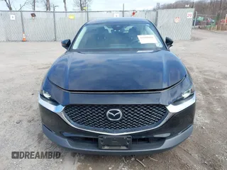 2021 Mazda CX-30 S with VIN 3MVDMBAL5MM214185, listed as a IAAI auction lot 41800888 with 33,267 mi miles and . Bid and sale history available at carsss.com. Image 12.