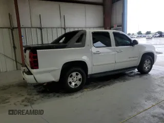 2007 Chevrolet Avalanche LT w/3LT with VIN 3GNEC12067G154581, listed as a Copart auction lot 70499784 with 302,744 mi miles and Salvage Title. Bid and sale history available at carsss.com. Image 3.