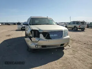 2014 GMC Yukon XL SLT with VIN 1GKS1KE05ER163129, listed as a Copart auction lot 50089885 with 220,073 mi miles and Salvage Title. Bid and sale history available at carsss.com. Image 11.