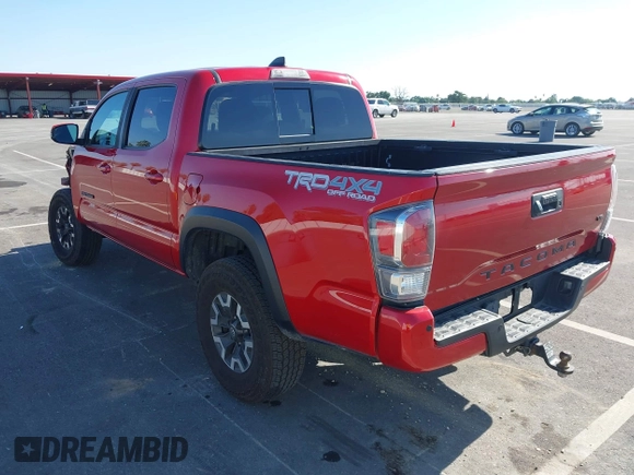 2021 Toyota Tacoma SR z VIN 5TFCZ5AN8MX247421, wystawiony jako IAAI lot #42147910 z przebiegiem 94 467 mil mil oraz . Historia ofert i sprzedaży dostępna na DreamBid. Obrazek 3.