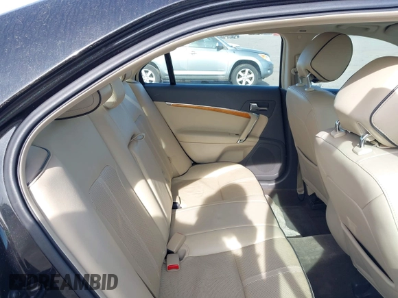 2012 Lincoln MKZ with VIN 3LNHL2JC5CR829225, listed as a IAAI auction lot 42088988 with 121,136 mi miles. Bid and sale history available at carsss.com. Image 8.