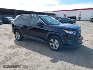 2020 Toyota RAV4 XLE with VIN 2T3P1RFV6LC088914, listed as a IAAI auction lot 41703245 with 124,378 mi miles. Bid and sale history available at carsss.com. Image 1.