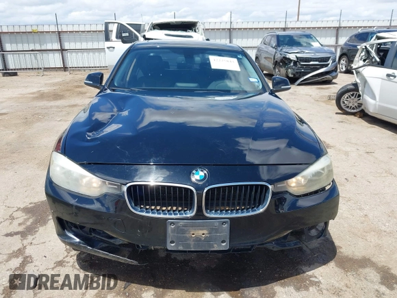2015 BMW 3 Series 328i z VIN WBA3C1C58FK117742, wystawiony jako IAAI lot #42225843 z przebiegiem 92 583 mil mil oraz . Historia ofert i sprzedaży dostępna na DreamBid. Obrazek 12.