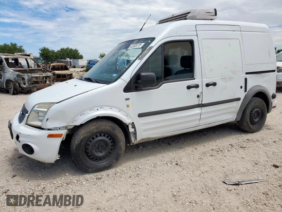 2013 Ford Transit Connect XLT z VIN NM0LS7DN2DT167919, wystawiony jako Copart lot #62305175 z przebiegiem 242 563 mil mil oraz Szkoda całkowita • Salvage title. Historia ofert i sprzedaży dostępna na DreamBid. Obrazek 1.
