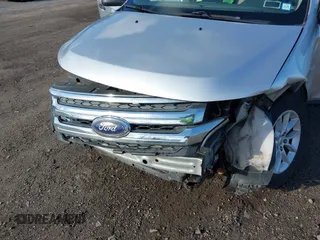 2014 Ford Edge SE with VIN 2FMDK3GC4EBB52572, listed as a IAAI auction lot 41846014 with 111,061 mi miles and . Bid and sale history available at DreamBid. Image 6.