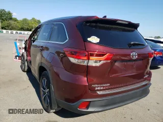 2019 Toyota Highlander SE with VIN 5TDJZRFH5KS983821, listed as a Copart auction lot 57510922 with 21,774 mi miles and Salvage title. Bid and sale history available at DreamBid. Image 3.