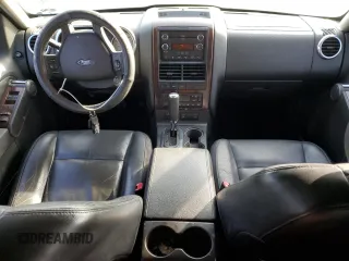 2008 Ford Explorer Limited с VIN 1FMEU65E38UB00837, выставлен на аукционе Copart как лот 85714354 с пробегом 115 006 миль миль и Чистый • Clean title. История ставок и продаж доступна на DreamBid. Изображение 8.