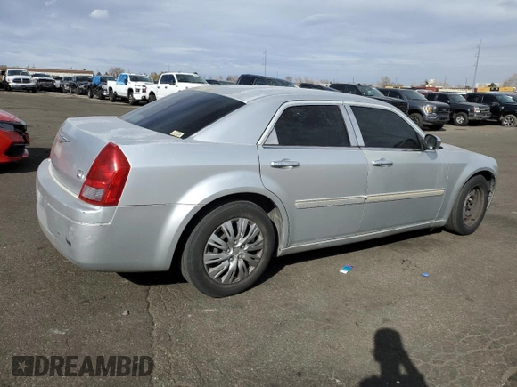 2005 Chrysler 300 with VIN 2C3JA43R95H189600, listed as a Copart auction lot 50259025 with 182,443 mi miles and Clean Title. Bid and sale history available at carsss.com. Image 3.