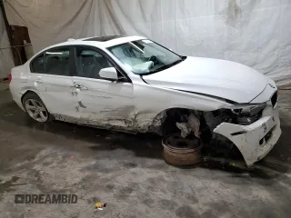 2015 BMW 3 Series 320i xDrive with VIN WBA3C3C54FK201696, listed as a Copart auction lot 64204924 with 97,211 mi miles and Salvage Title. Bid and sale history available at carsss.com. Image 4.