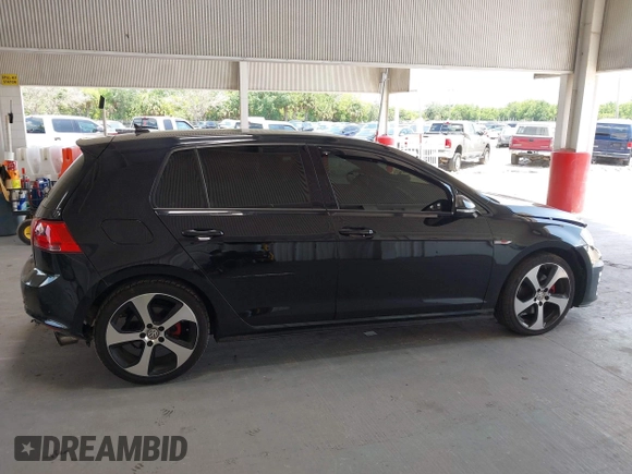 2017 Volkswagen GTI S z VIN 3VW4T7AU6HM061300, wystawiony jako IAAI lot #42235718 z przebiegiem 78 848 mil mil oraz . Historia ofert i sprzedaży dostępna na DreamBid. Obrazek 14.