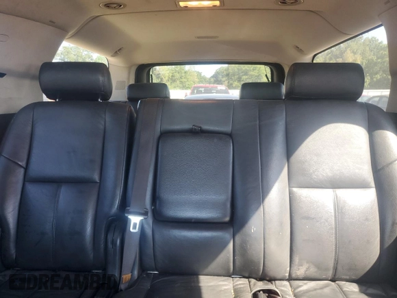 2008 Chevrolet Suburban Commercial with VIN 1GNFC16078R117295, listed as a Copart auction lot 75463954 with 281,110 mi miles and Salvage Title. Bid and sale history available at carsss.com. Image 10.