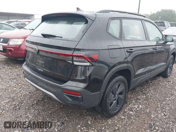 2025 Volkswagen Taos S z VIN 3VV5C7B27SM023006, wystawiony jako IAAI lot #42188274 z przebiegiem 5 375 mil mil oraz . Historia ofert i sprzedaży dostępna na DreamBid. Obrazek 4.