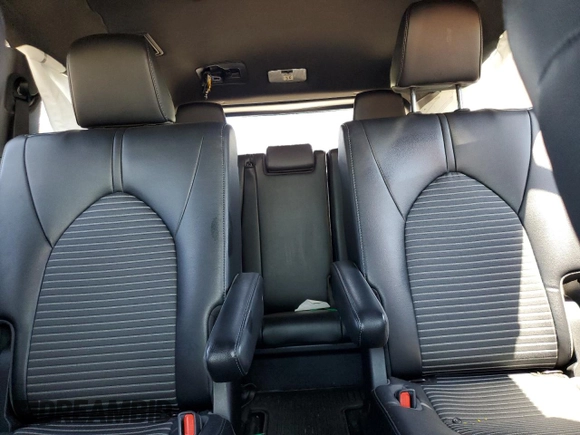2022 Toyota Highlander XSE with VIN 5TDLZRBH8NS242131, listed as a Copart auction lot 59352015 with 26,232 mi miles and Salvage title. Bid and sale history available at DreamBid. Image 10.