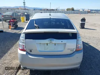 2007 Toyota Prius with VIN JTDKB20U477680889, listed as a IAAI auction lot 41975153 with 122,045 mi miles and . Bid and sale history available at DreamBid. Image 17.
