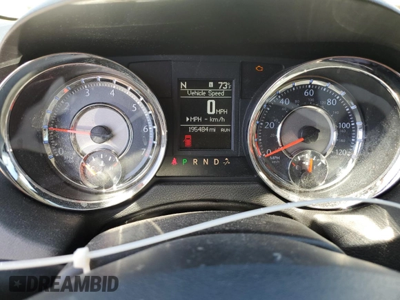 2015 Chrysler Town & Country Touring with VIN 2C4RC1BG9FR552903, listed as a Copart auction lot 56419075 with 195,484 mi miles and Clean Title. Bid and sale history available at DreamBid. Image 9.