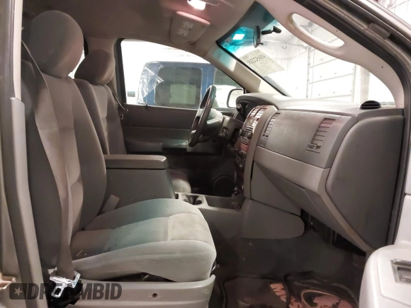 2005 Dodge Durango SLT с VIN 1D4HB48N85F564815, выставлен на аукционе IAAI как лот 41652218 с пробегом 177 641 миль миль и . История ставок и продаж доступна на DreamBid. Изображение 5.