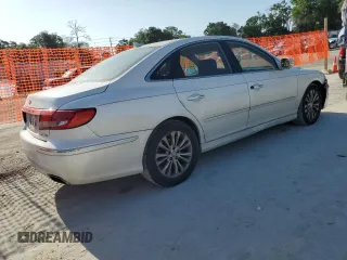 2011 Hyundai Azera Limited with VIN KMHFC4DF7BA525220, listed as a Copart auction lot 55420475 with 157,129 mi miles and Clean Title. Bid and sale history available at DreamBid. Image 3.