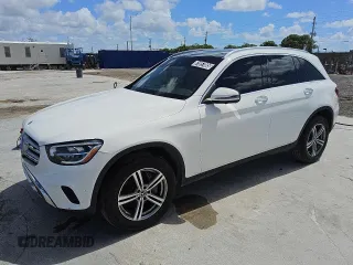 2021 Mercedes-Benz GLC 300 with VIN W1N0G8DB8MV273789, listed as a Copart auction lot 61857085 with 104,918 mi miles and Clean title. Bid and sale history available at DreamBid. Image 1.