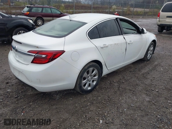 2015 Buick Regal Premium I with VIN 2G4GM5ER4F9183209, listed as a IAAI auction lot 42010479 with 140,545 mi miles. Bid and sale history available at carsss.com. Image 4.