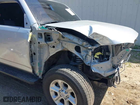 2023 Toyota 4Runner SR5 с VIN JTEMU5JR1P6089760, выставлен на аукционе IAAI как лот 42320237 с пробегом 52 939 миль миль и . История ставок и продаж доступна на DreamBid. Изображение 19.
