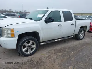 2009 Chevrolet Silverado 1500 LT with VIN 3GCEK23M29G171321, listed as a IAAI auction lot 41626086 with 302,921 mi miles and . Bid and sale history available at DreamBid. Image 2.
