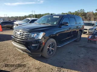 2018 Ford Expedition Max XLT with VIN 1FMJK1HT0JEA08506, listed as a Copart auction lot 45638135 with 109,773 mi miles and Salvage Title. Bid and sale history available at DreamBid. Image 1.
