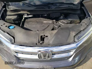 2019 Honda Pilot EX-L z VIN 5FNYF6H56KB067758, wystawiony jako Copart lot #45884515 z przebiegiem 104 662 mil mil oraz Szkoda całkowita • Salvage title. Historia ofert i sprzedaży dostępna na DreamBid. Obrazek 12.