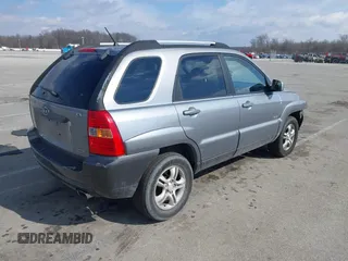2005 Kia Sportage LX with VIN KNDJE723757102304, listed as a IAAI auction lot 41689073 with 125,276 mi miles and . Bid and sale history available at carsss.com. Image 4.