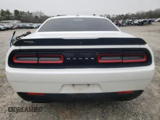 2016 Dodge Challenger R/T Scat Pack z VIN 2C3CDZFJ3GH153326, wystawiony jako Copart lot #45931845 z przebiegiem 64 245 mil mil oraz Szkody całkowita. Historia ofert i sprzedaży dostępna na DreamBid. Obrazek 6.