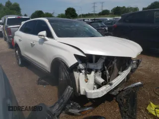 2016 Lincoln MKX Reserve z VIN 2LMTJ6LR6GBL24148, wystawiony jako Copart lot #62275944 z przebiegiem Nie podano mil oraz Szkoda całkowita • Salvage title. Historia ofert i sprzedaży dostępna na DreamBid. Obrazek 4.
