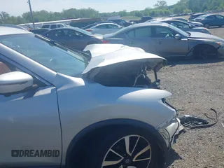 2017 Nissan Rogue SL с VIN 5N1AT2MV6HC764695, выставлен на аукционе IAAI как лот 42231020 с пробегом 118 028 миль миль и . История ставок и продаж доступна на DreamBid. Изображение 6.